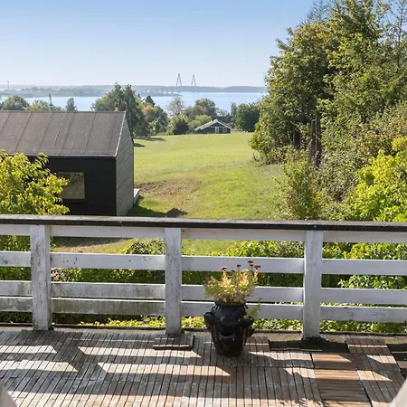 4 Bedroom Amazing In *