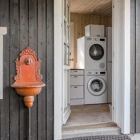 펜션 4 Bedroom Amazing In *