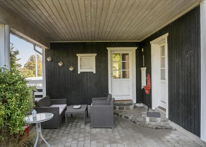 4 Bedroom Amazing In Ferienhaus Vordingborg